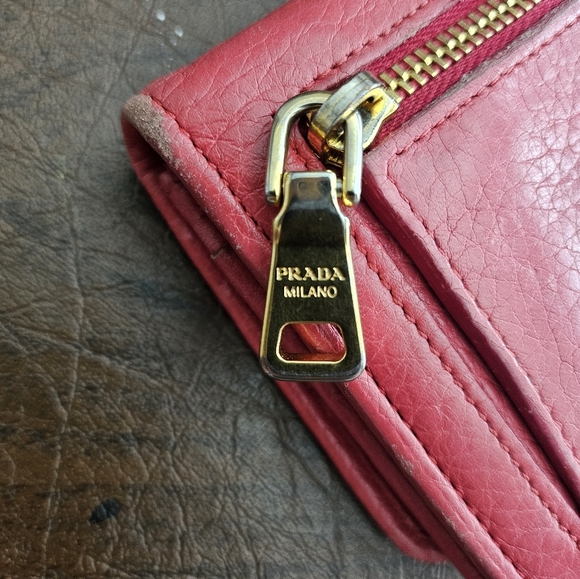 Prada wallet - Picture 3 of 6